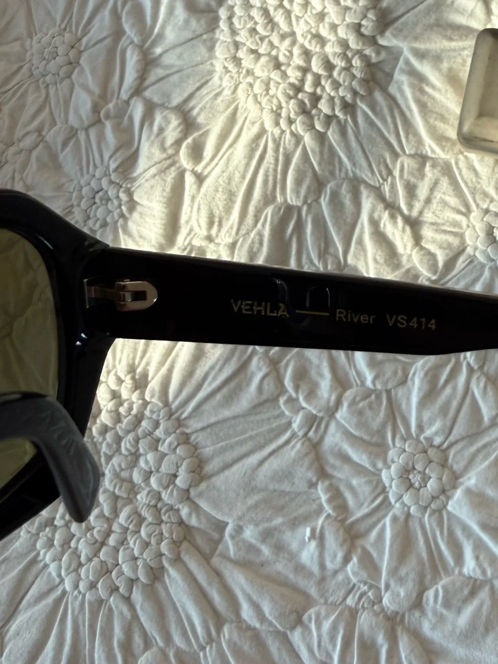 VEHLA River Sunglasses with Olive Lenses